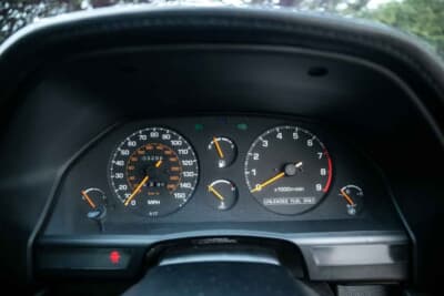 2万5313ポンド（邦貨換算約539万円）で落札された「ST165型トヨタ セリカGT-FOUR」（C）Iconicauctioneers