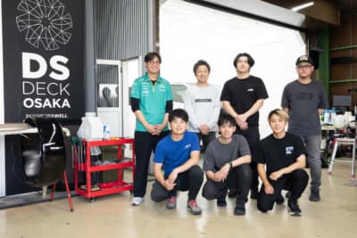 トヨタ・プロボックスラッピング:リンダーファクトリーの精鋭たち。とにかく若手の台頭が著しい業界だ