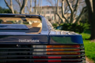 27万6000ユーロ(邦貨換算約5100万円)で落札されたフェラーリ「テスタロッサ」(C)Bonhams