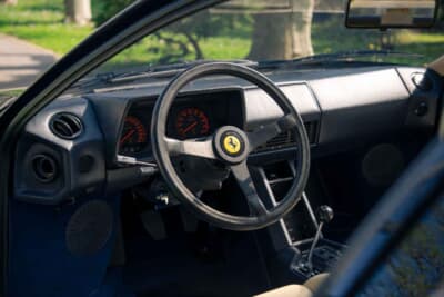 27万6000ユーロ(邦貨換算約5100万円)で落札されたフェラーリ「テスタロッサ」(C)Bonhams