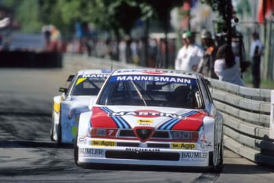 55万2000ユーロ（邦貨換算約1億156万円）で落札されたアルファ ロメオ「155 V6-TI DTM」（C）Bonhams