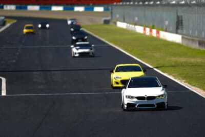 PROXES DRIVING PLEASURE:参加車両は国産車のみならず輸入車も多数参加。幅広いユーザーに愛されるイベントだ