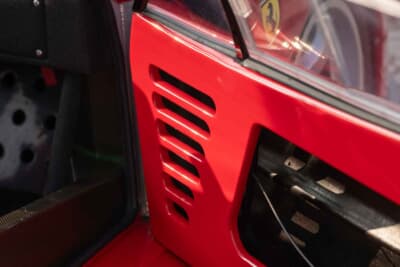 318万3125ユーロ（邦貨換算5億611万6875円）で落札されたフェラーリ「F40」（C）Courtesy of RM Sotheby's