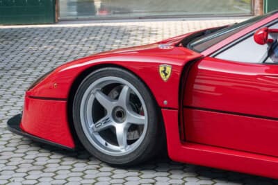 318万3125ユーロ（邦貨換算5億611万6875円）で落札されたフェラーリ「F40」（C）Courtesy of RM Sotheby's
