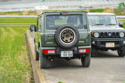 狭い交差点でのクリアランス確認に有効な「車種別サイドカメラキット」