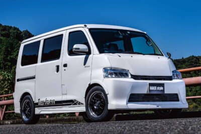 トヨタ タウンエース:ブレスクリエイションが手がけたスポーティなエアロキット装着車