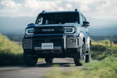 トヨタ ランドクルーザーFJ:愛らしいフェイスと、使いやすいサイズ。本格的な走りで大人気のランドクルーザーFJ