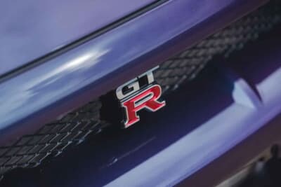 17万2500ユーロ（約3190万円）で落札されたR34型日産「スカイラインGT-R」（C）Courtesy of Broad Arrow