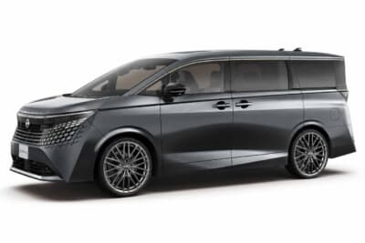 GRAN TURISMO HLT ：E53エルグランドの履かせた姿がコレ。スマートなエルグランドのキャラクターに合う、高級感あるイメージ