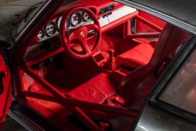 349万2500ポンド（邦貨換算約7億6300万円）で落札されたポルシェ「911カレラRSR 3.8」（C）Courtesy of RM Sotheby's