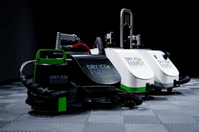 Dry Ice Energyシリーズ：最上位機種だけでなく事業規模や施工内容に合わせて柔軟に選べる豊富なラインアップを展開