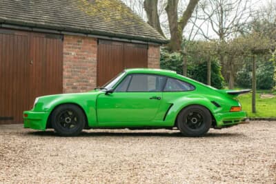 7万8667ポンド（邦貨換算約1691万円）で落札された1980 ポルシェ 「911 RSR オマージュ 3.8L」（C）Iconicauctioneers