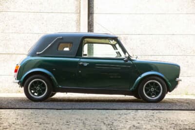 2万8125ポンド(邦貨換算約607万円)で落札された1979年式 ミニ「1275 GT マーグレイヴ」(C)Iconicauctioneers