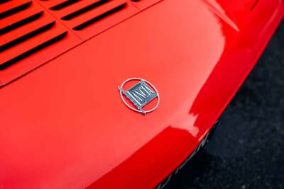 エスティメートの範囲内（邦貨換算約1億600万〜1億2020万円）で落札されたと推測されるランチア「ストラトスHF」（C）2026 Courtesy of RM Sotheby's