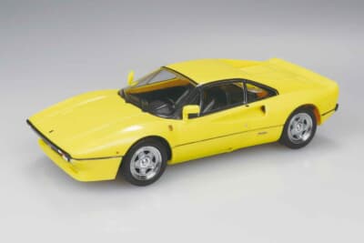 フェラーリ GTO：塗装不要でありながらツヤツヤとした美しい質感をパッケージ開封後すぐに楽しめる