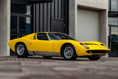 ランボルギーニ ミウラP400S(C)Courtesy of RM Sotheby's