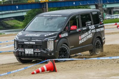 三菱 デリカD:5：HASEPRO Racing