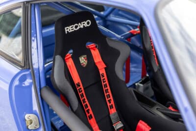 36万5000ユーロ（約6789万円）で落札されたポルシェ RUF BTR 3.8（C）Courtesy of RM Sotheby's