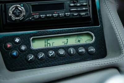 37万6875ポンド(邦貨換算約8103万円)ランボルギーニ「ディアブロ VT6.0」(C)Iconicauctioneers