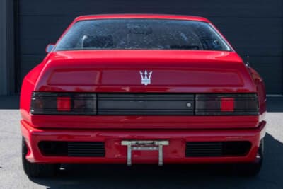 10万ドル〜12万ドル(邦貨換算約1620万〜1940万円)で現在も販売中のマセラティ シャマル(C)Bonhams