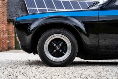 3万1800ポンド(邦貨換算約684万円)で落札されたフォード「エスコート Mk1 メキシコ」(C)Bonhams