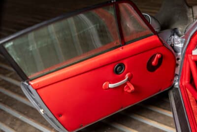 349万2500ポンド（邦貨換算約7億6300万円）で落札されたポルシェ「911カレラRSR 3.8」（C）Courtesy of RM Sotheby's