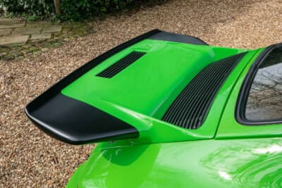 7万8667ポンド（邦貨換算約1691万円）で落札された1980 ポルシェ 「911 RSR オマージュ 3.8L」（C）Iconicauctioneers