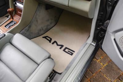 メルセデス・ベンツ「300 CE 6.0 AMGハンマー・クーペ」（C）2026 Courtesy of RM Sotheby's