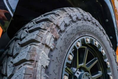 オープンカントリーM/T:釣り人が目指す道の終わりにある最後の悪路を走破するために欠かせないマッドテレーン