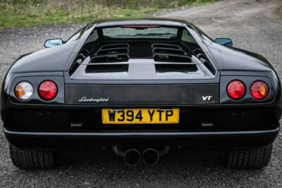 37万6875ポンド(邦貨換算約8103万円)ランボルギーニ「ディアブロ VT6.0」(C)Iconicauctioneers