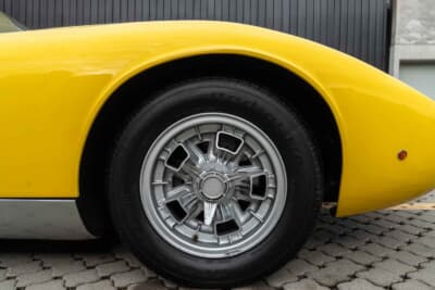 ランボルギーニ ミウラP400S(C)Courtesy of RM Sotheby's
