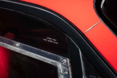 360万5000ポンド（邦貨換算約7億8800万円）で落札されたフェラーリ「F40」（C）2026 Courtesy of RM Sotheby's