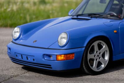 36万5000ユーロ（約6789万円）で落札されたポルシェ RUF BTR 3.8（C）Courtesy of RM Sotheby's
