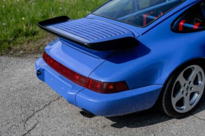 36万5000ユーロ（約6789万円）で落札されたポルシェ RUF BTR 3.8（C）Courtesy of RM Sotheby's