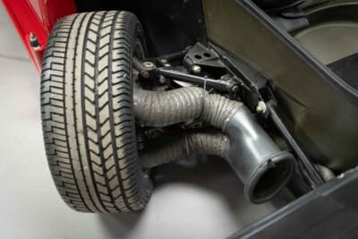 360万5000ポンド（邦貨換算約7億8800万円）で落札されたフェラーリ「F40」（C）2026 Courtesy of RM Sotheby's