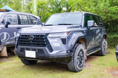 俺の#オプカン ～さなげ場所～：TEAM JAOSの競技車両であるレクサスGX
