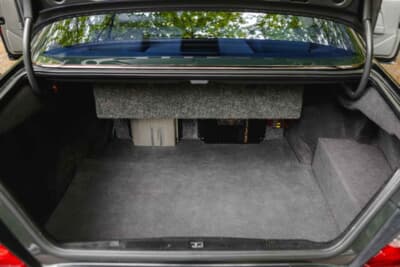 メルセデス・ベンツ「300 CE 6.0 AMGハンマー・クーペ」（C）2026 Courtesy of RM Sotheby's
