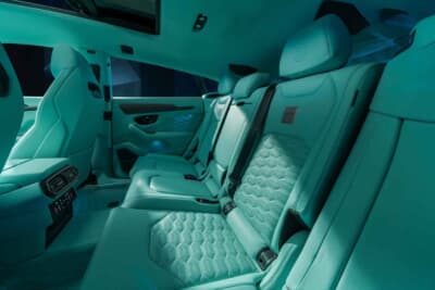 BRABUS 900 MINT：後席のパッセンジャーにも極上の空間を提供するリアシート