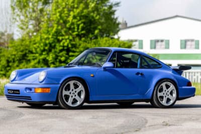 36万5000ユーロ（約6789万円）で落札されたポルシェ RUF BTR 3.8（C）Courtesy of RM Sotheby's