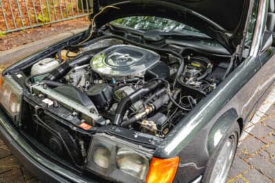 メルセデス・ベンツ「300 CE 6.0 AMGハンマー・クーペ」（C）2026 Courtesy of RM Sotheby's