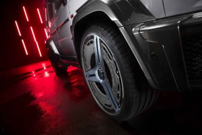 メルセデスAMG G 63：冷却性能を高めるカーボン製エアロブレード付き24インチホイール