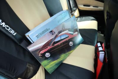 三菱・ギャラン：北米のGALANT ESのカタログを常にイベント時には掲げている