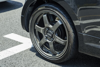 ボルクTE37に合わせたタイヤはYOKOHAMA。サイズは165/45R16