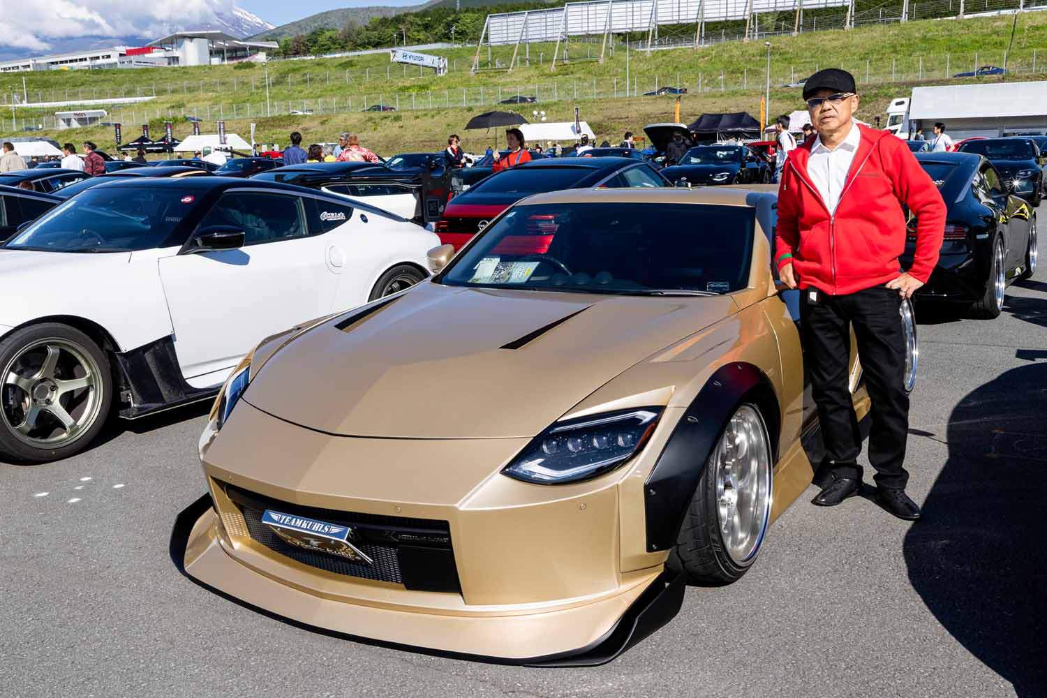車好き！ 新車を即フェンダーカット。R35GT-Rから乗り換えた「RZ34」を540馬力の