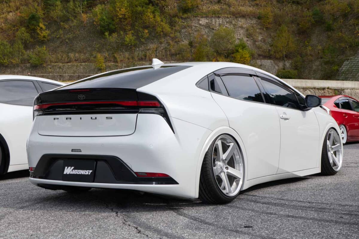 02_AMW_260825_PRIUS-1200x800.jpg