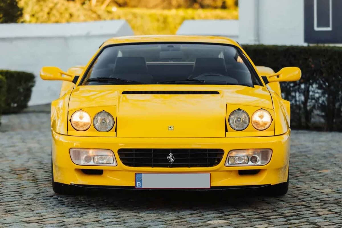 ベルギーで24年間同じオーナーに愛されたフェラーリ512 TR。完璧な履歴