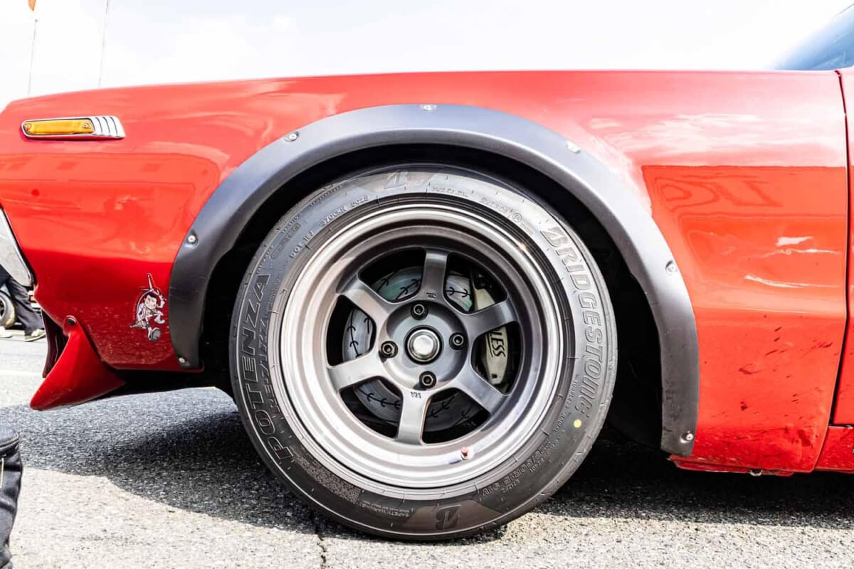 全部ヤフオク」で20年。筑波1分6秒台を叩き出すケンメリの正体 | AUTO