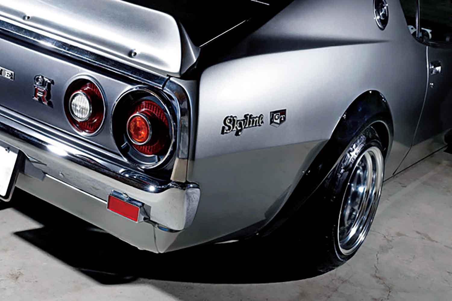 06_AMW_260804_nissan-skyline-