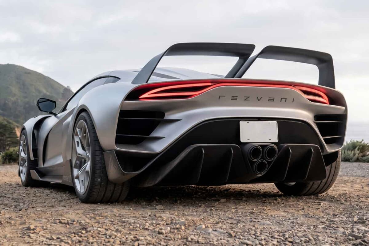 1560馬力のV8ツインターボ。時速100kmまで1.9秒の怪物ビーストX | AUTO