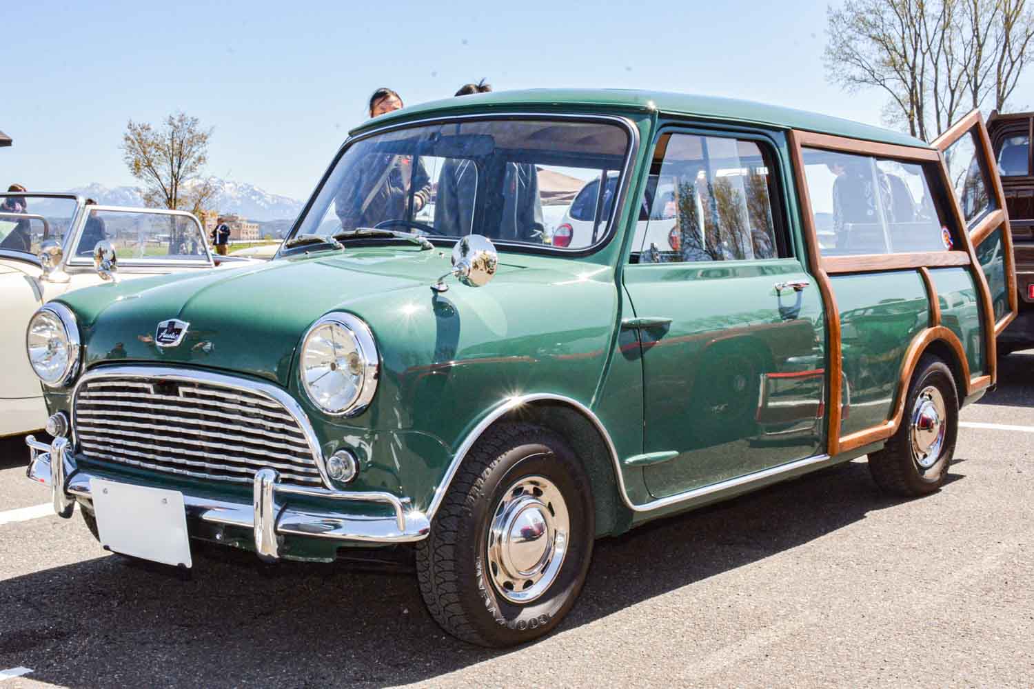 1966年式オースチン「ミニ・カントリーマン」を35年所有する「身の丈に
